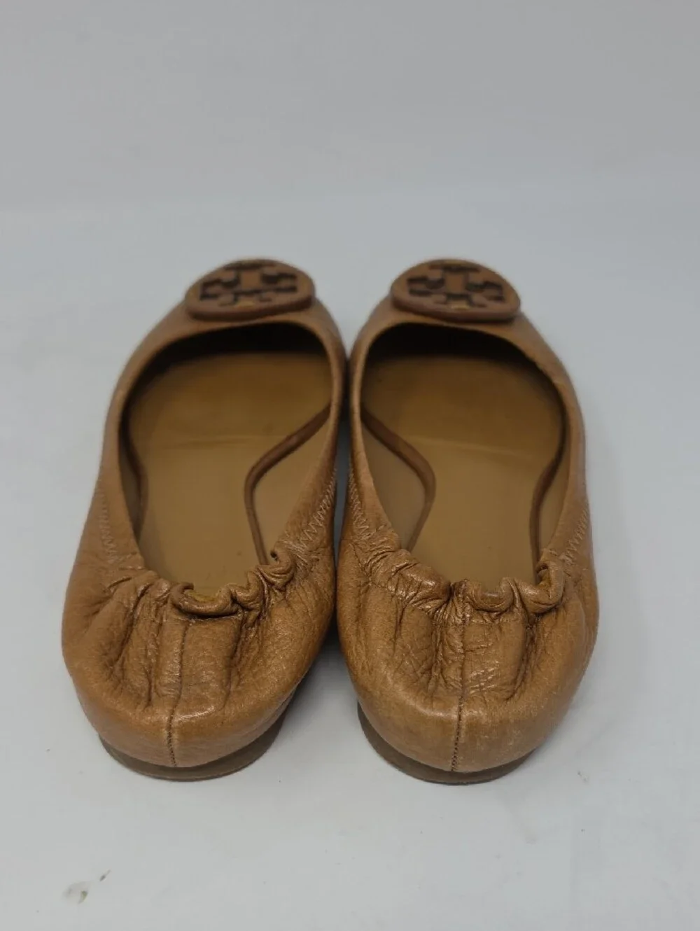 Tory Burch Reva Tan Leather Logo Ballet Flats Size 6